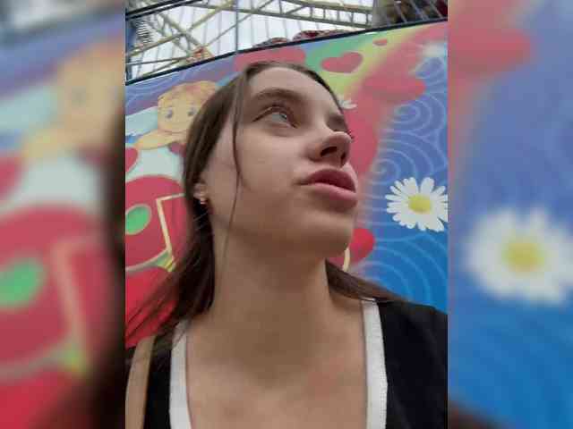 FunnyBanny0312 webcam