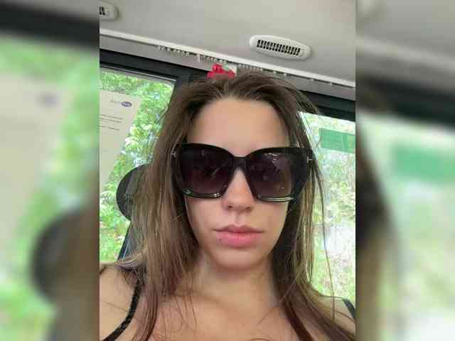 FunnyBanny0312 webcam