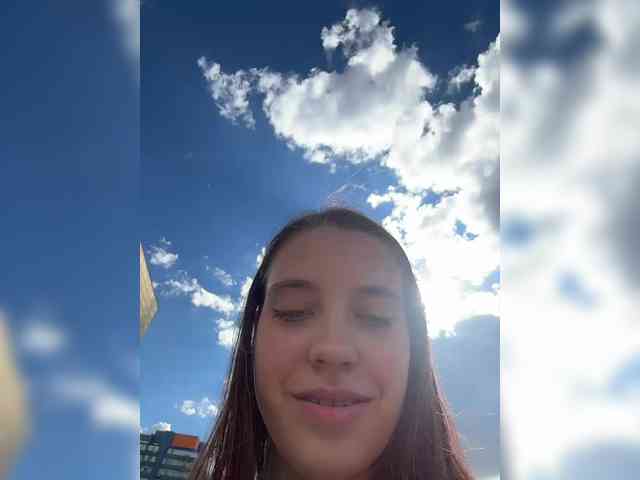 FunnyBanny0312 webcam