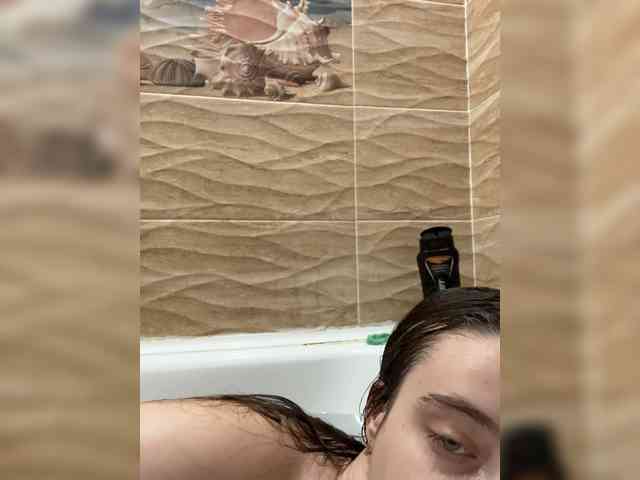 FunnyBanny0312 webcam