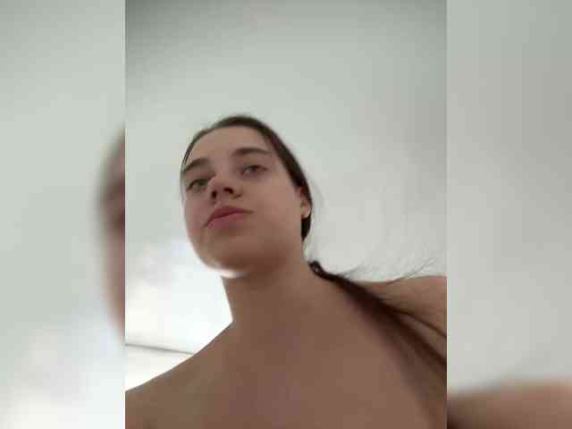 FunnyBanny0312 webcam