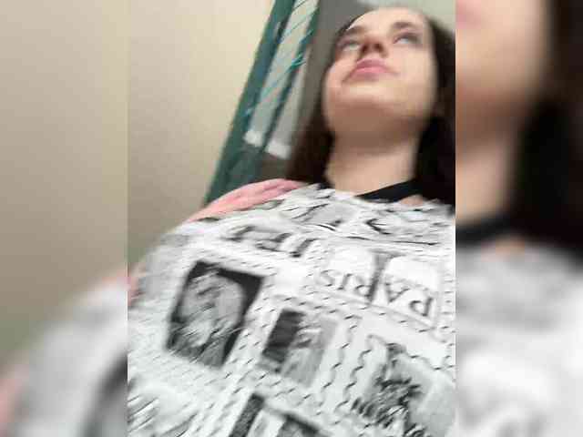 FunnyBanny0312 webcam