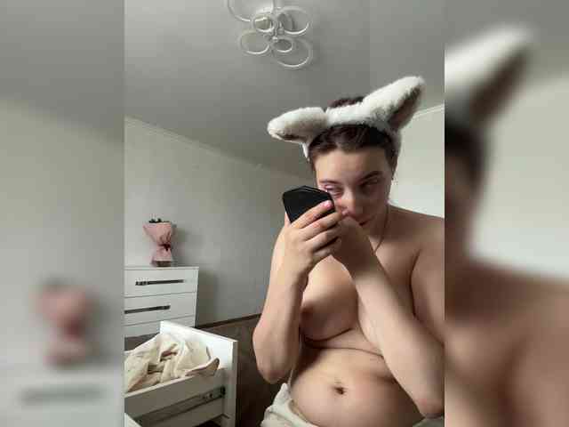 FunnyBanny0312 webcam