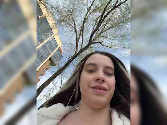 FunnyBanny0312 webcam