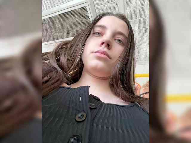 FunnyBanny0312 webcam