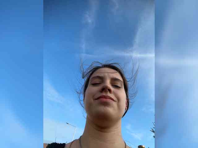 FunnyBanny0312 webcam
