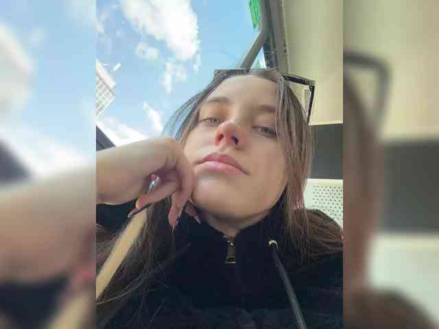 FunnyBanny0312 webcam