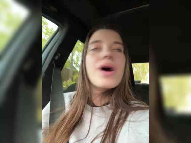 FunnyBanny0312 webcam