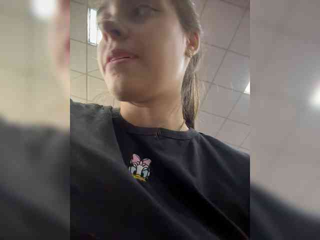 FunnyBanny0312 webcam