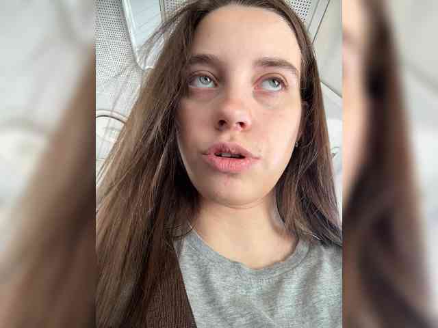 FunnyBanny0312 webcam