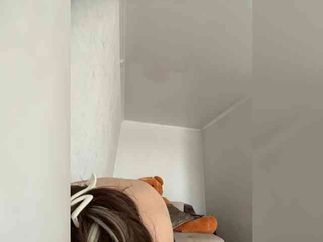 Funnybanny0312's cam show statistics and live stream
