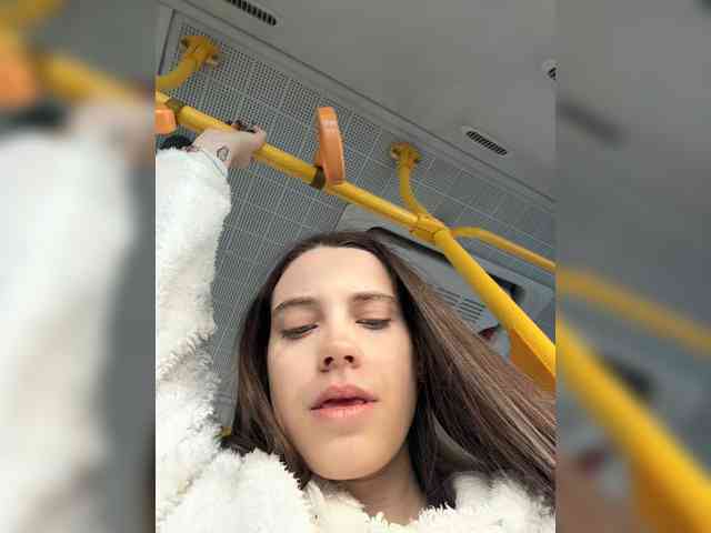 FunnyBanny0312 webcam