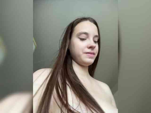 FunnyBanny0312 webcam