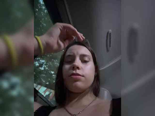 FunnyBanny0312 webcam