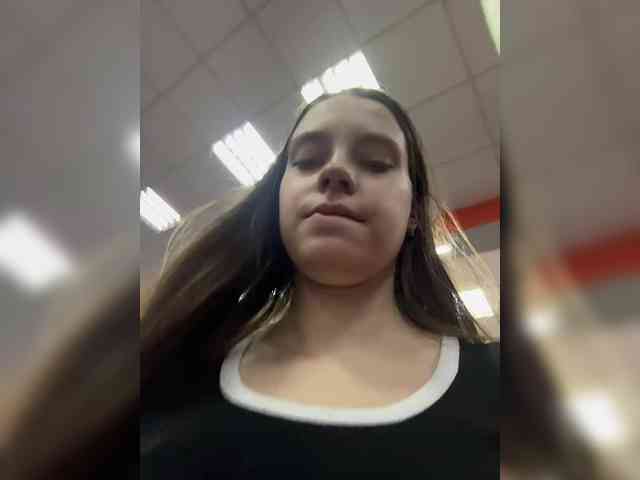 FunnyBanny0312 webcam