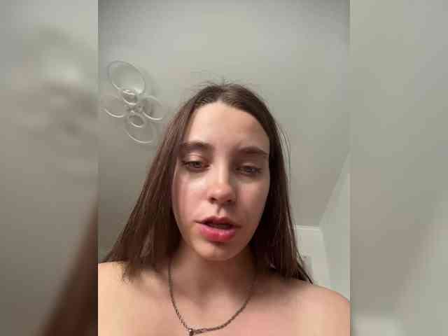 FunnyBanny0312 webcam