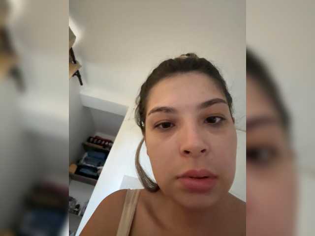 tempta-Julie live cam on BongaCams