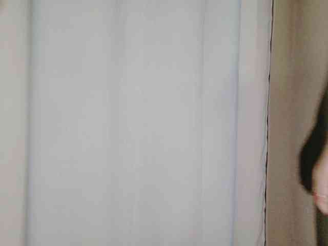 Modella: LittleHermes