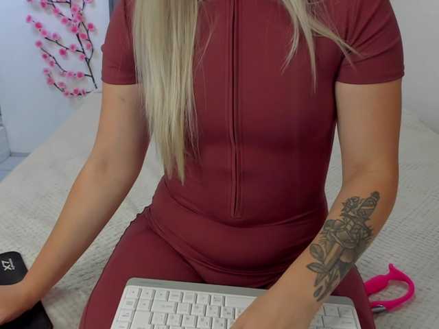 HollyTaillor