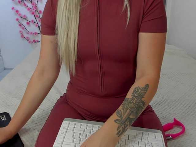 HollyTaillor