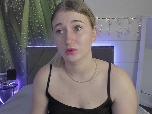 HollyTaillor
