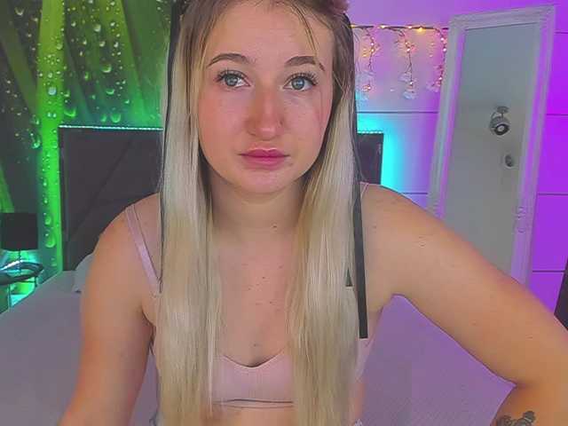 HollyTaillor