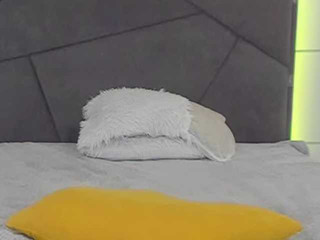 HollyTaillor live cam on BongaCams