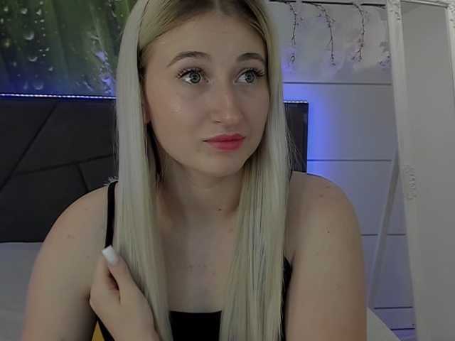 HollyTaillor