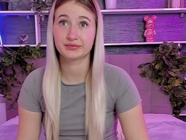 HollyTaillor