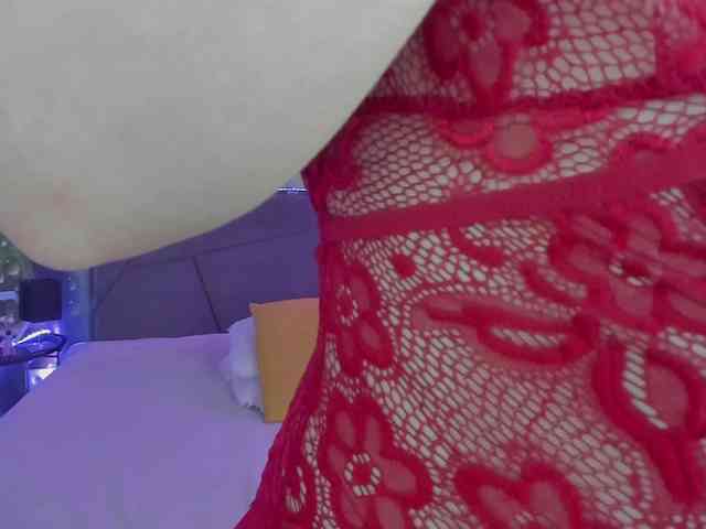 HollyTaillor webcam