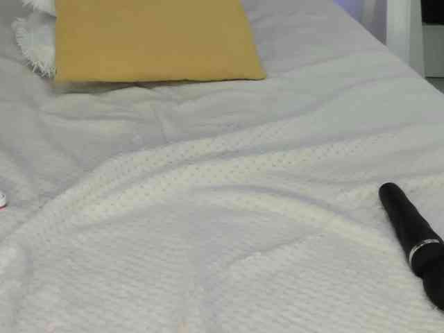 HollyTaillor webcam