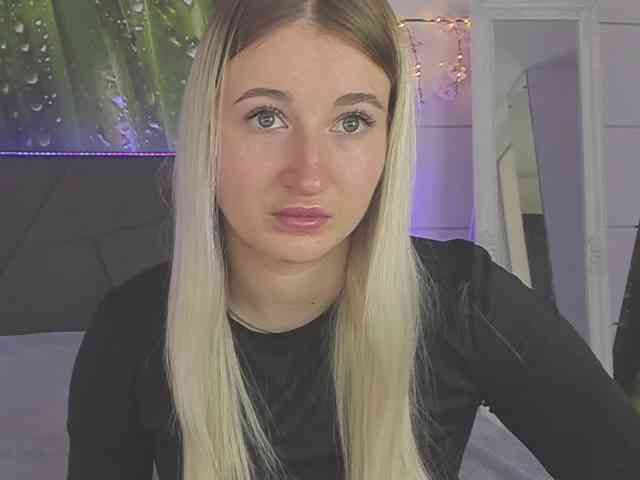 Модель: HollyTaillor