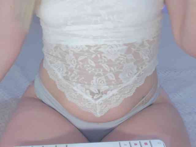 HollyTaillor webcam