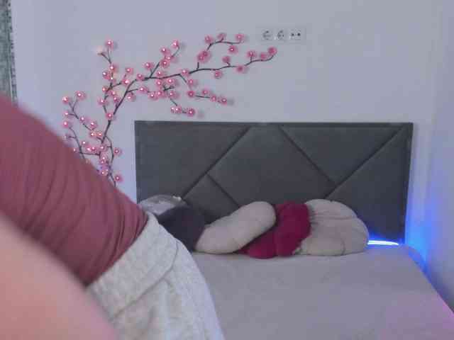 HollyTaillor webcam