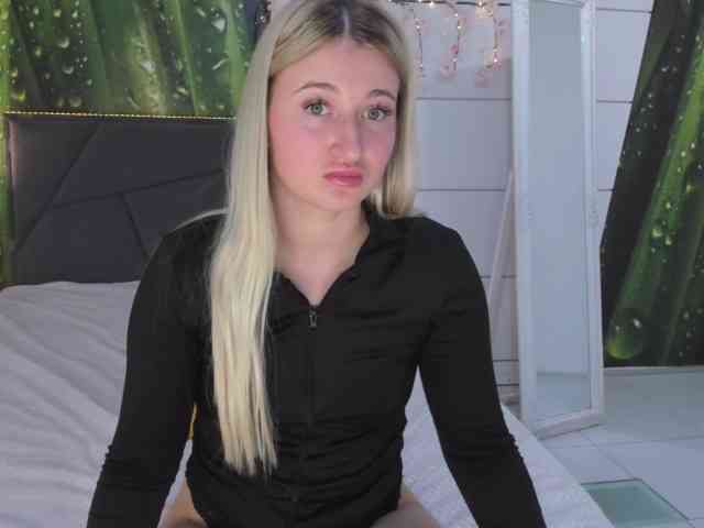 HollyTaillor