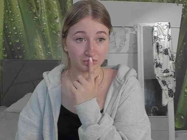 HollyTaillor
