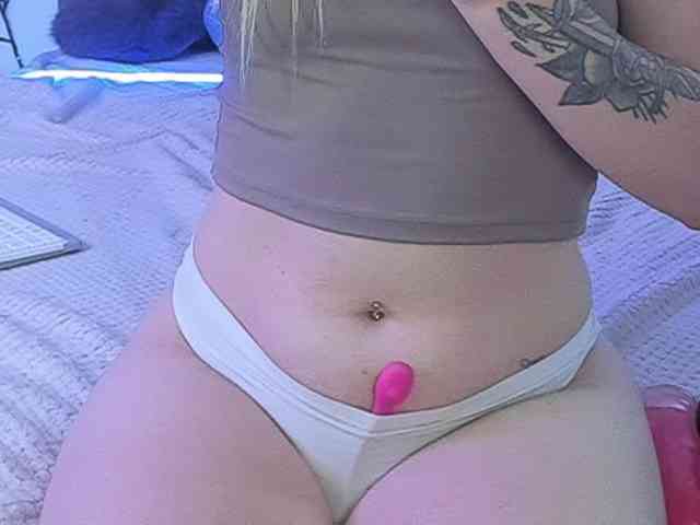 HollyTaillor webcam
