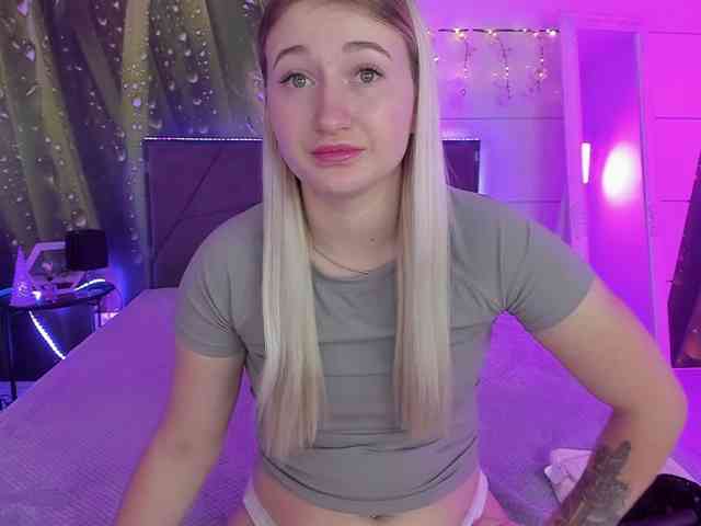 HollyTaillor