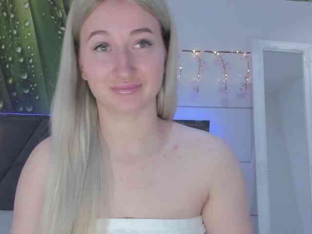 HollyTaillor