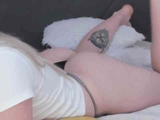 HollyTaillor webcam