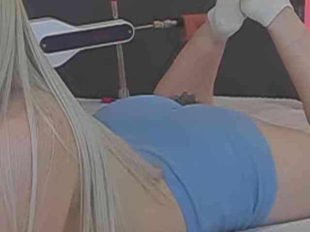 HollyTaillor webcam