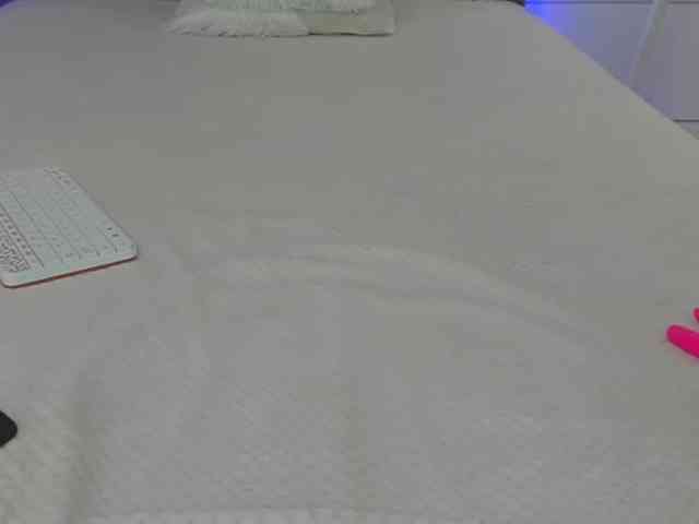 HollyTaillor webcam