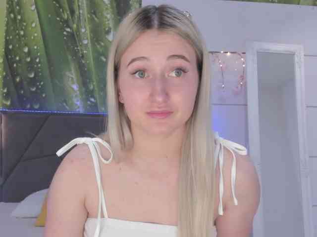 HollyTaillor