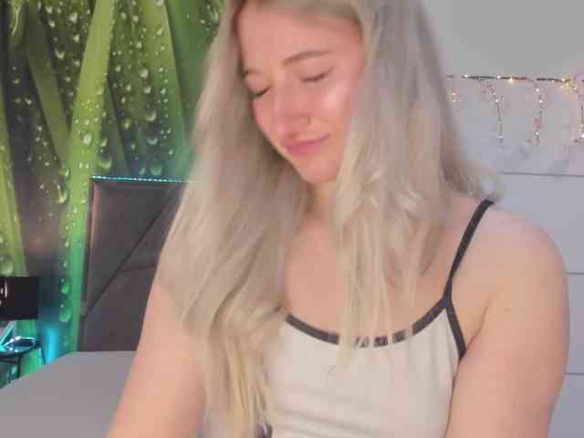 Модель: HollyTaillor