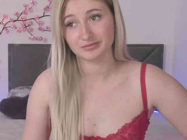 HollyTaillor webcam