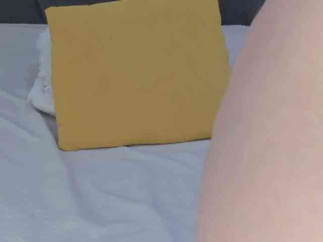 HollyTaillor webcam