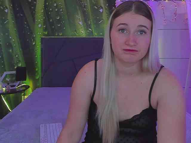 HollyTaillor