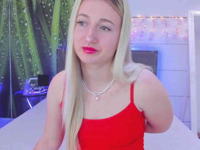HollyTaillor webcam