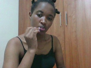 shanizz001's Live Webcam