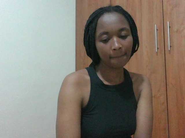 shanizz001 live cam on BongaCams
